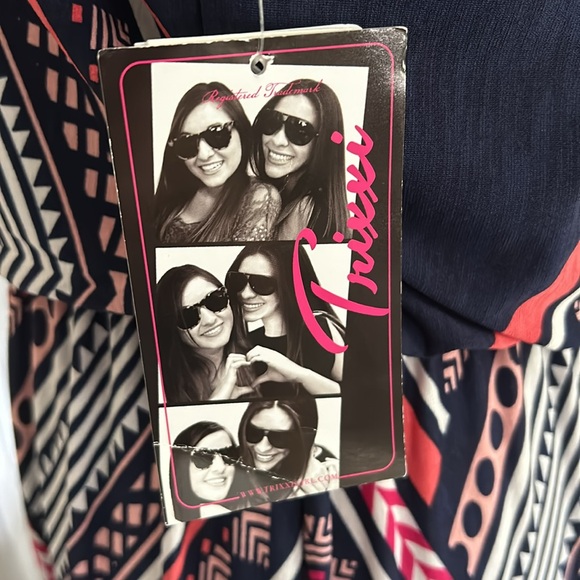 Trixxi— Maxi Dress - Size Medium - Picture 7 of 7